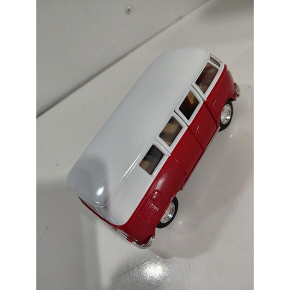 Kinsmart Die Cast 1:32 Red & White 1962 Volkswagen (VW) MicroBus Classic Car - Picture 4 of 6